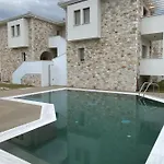 Luminous Luxury Apart-hotel