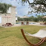 Apartmanhotel Luminous Luxury 4*