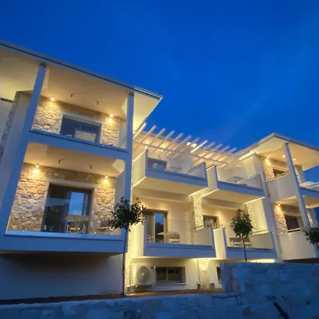 Luminous Luxury *