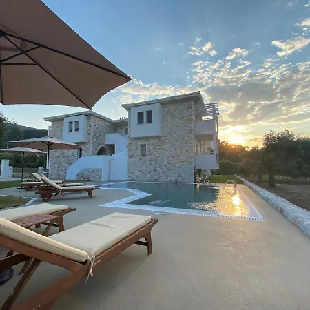 Luminous Luxury Thásos