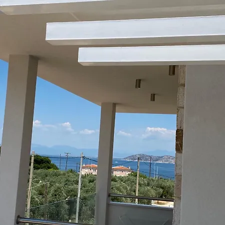 Luminous Luxury * Limenas (Thasos)
