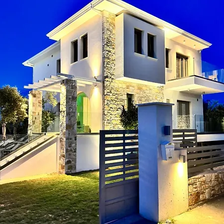 Apart-hotel Luminous Luxury