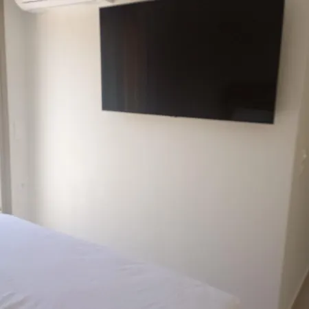 Luminous Luxury 4*